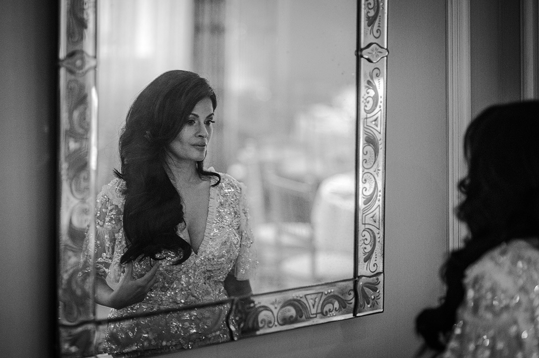 bride-portrait-lanesbourough - Wedding photographer London London-hyde-park-wedding-lanesborough